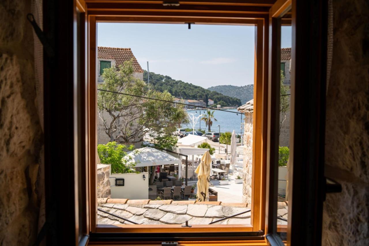 Apartments Mediteraneo Rogoznica โรกอซนิซา ภายนอก รูปภาพ